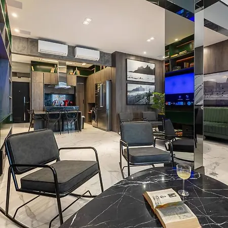 The Luxe At Copacabana-2